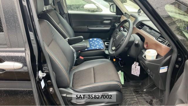 Honda FREED 2020-02 8281482-5