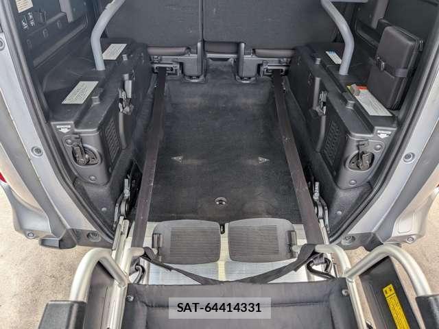 Honda FREED 2020-04 8284430-7