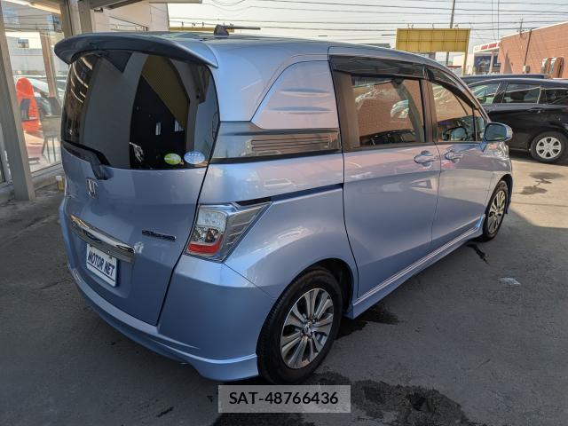 Honda FREED SPIKE 2012-03 8282690-1