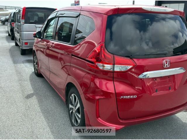 Honda FREED 2019-06 8277038-11
