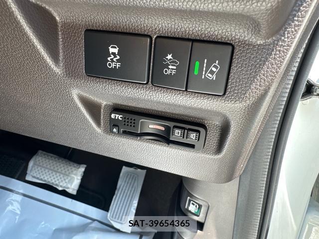 Honda FREED 2019-08 8277777-6