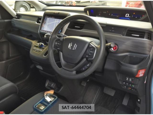 Honda FREED 2022-05 8278252-2
