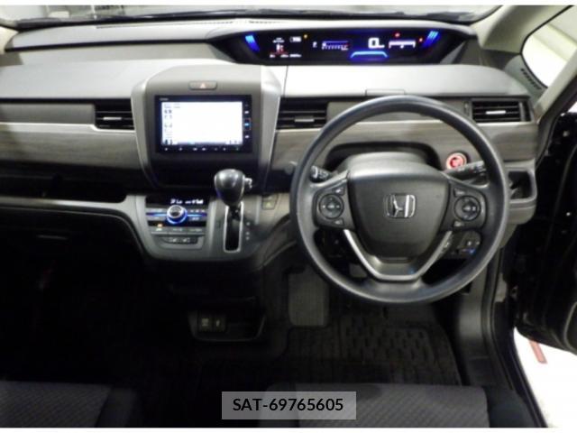 Honda FREED 2022-09 8278487-2