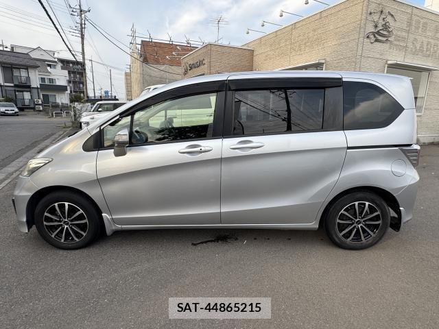 Honda FREED 2015-09 8280437-10