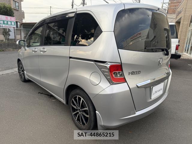 Honda FREED 2015-09 8280437-14