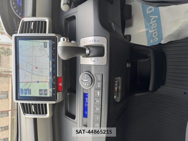 Honda FREED 2015-09 8280437-15