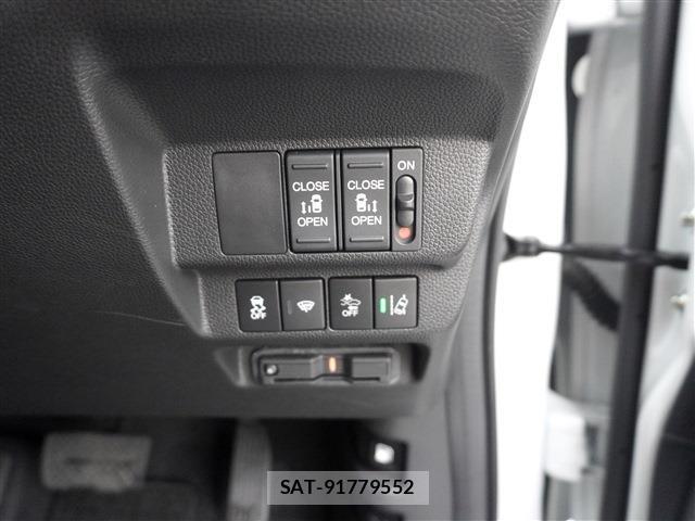 Honda FREED 2024-05 8280826-10