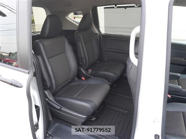 Honda FREED 2024-05 8280826-13