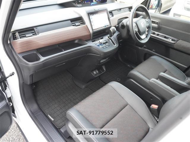 Honda FREED 2024-05 8280826-16