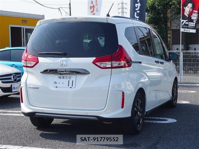 Honda FREED 2024-05 8280826-2