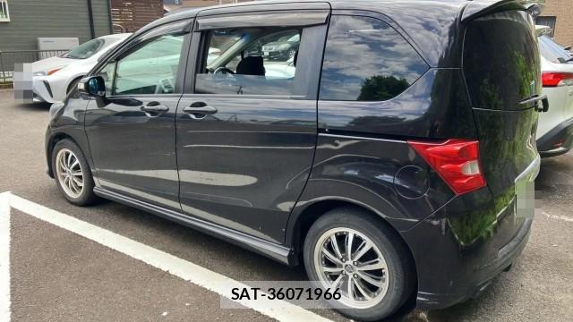 Honda FREED 2011-04 8281003-12