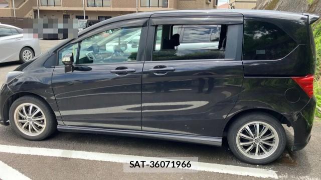 Honda FREED 2011-04 8281003-9