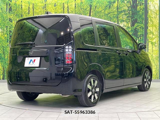 Honda FREED 2024-07 8282847-17