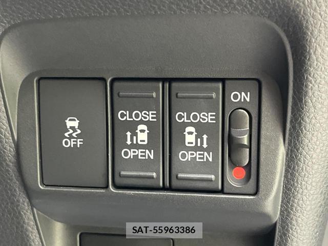 Honda FREED 2024-07 8282847-5