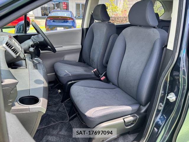 Honda FREED 2009-11 8283742-9