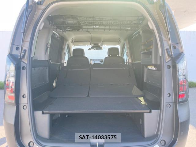 Honda FREED 2025-01 8284341-10