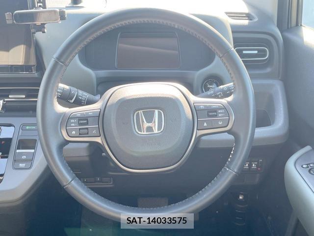 Honda FREED 2025-01 8284341-11