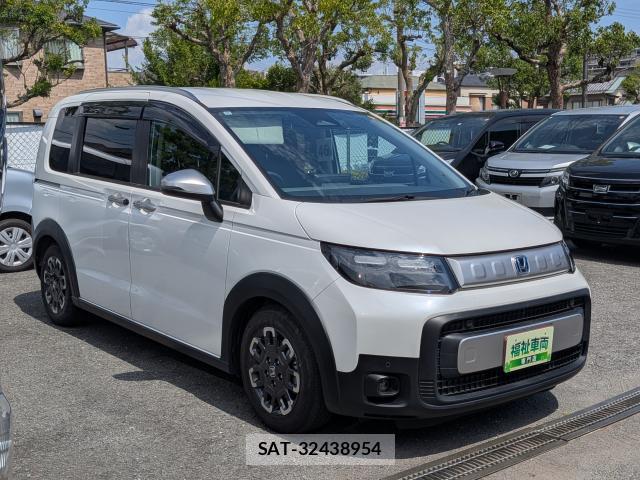 Honda FREED 2024-10 8284431-11