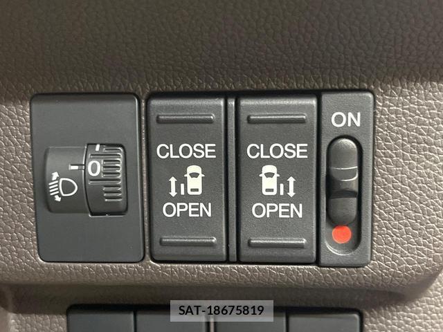 Honda FREED 2017-09 8284579-2
