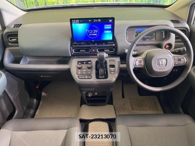 Honda FREED 2024-09 8285162-1