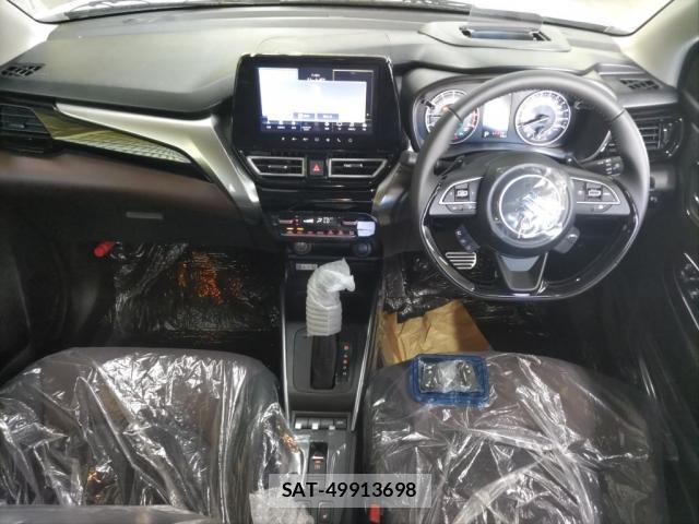 Suzuki Fronx 2025-12 8278292-2