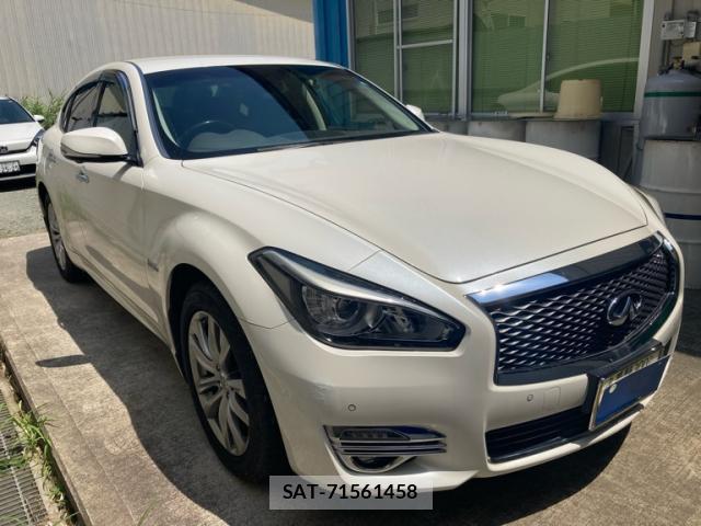 Nissan FUGA HYBRID 2016-04 8277760-1