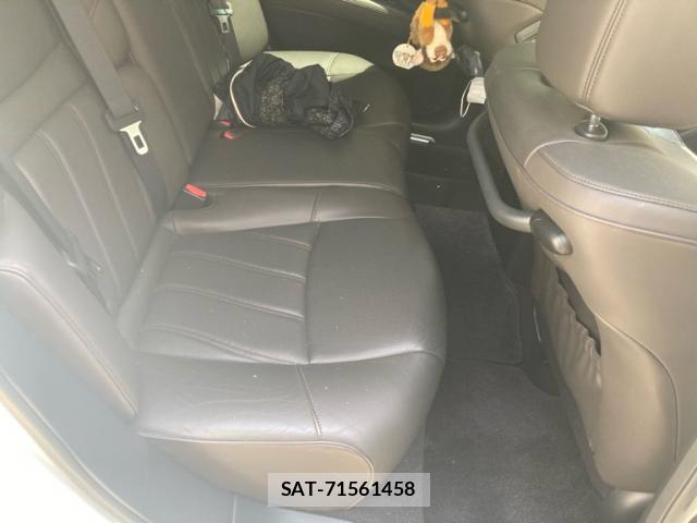 Nissan FUGA HYBRID 2016-04 8277760-10