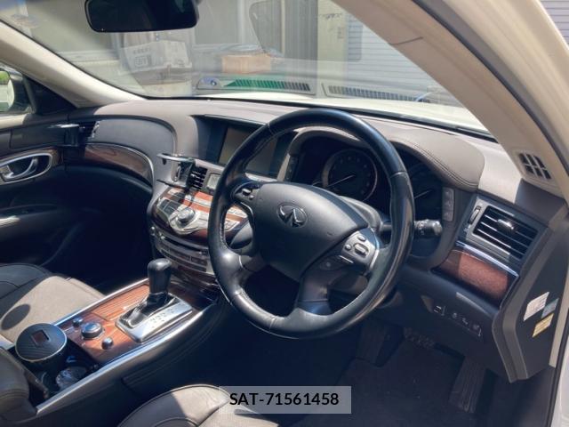 Nissan FUGA HYBRID 2016-04 8277760-8
