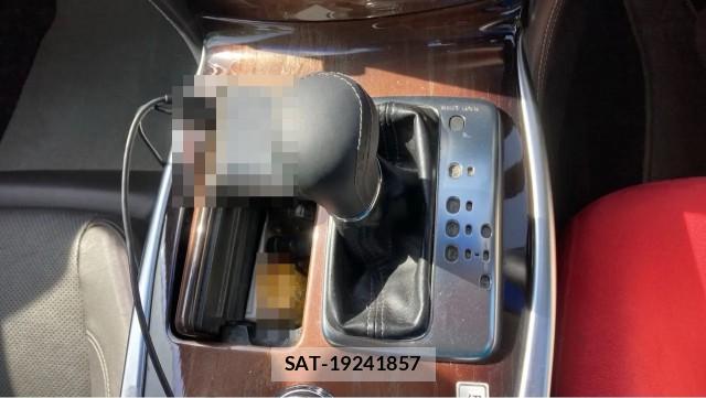 Nissan FUGA HYBRID 2011-08 8281851-14