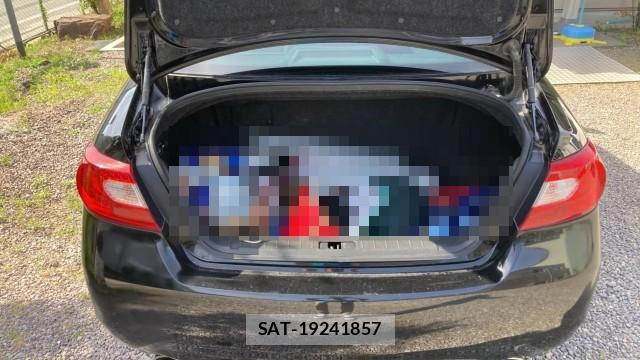 Nissan FUGA HYBRID 2011-08 8281851-17