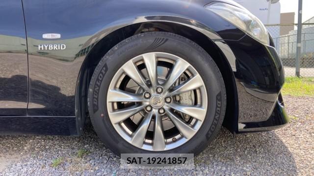 Nissan FUGA HYBRID 2011-08 8281851-8