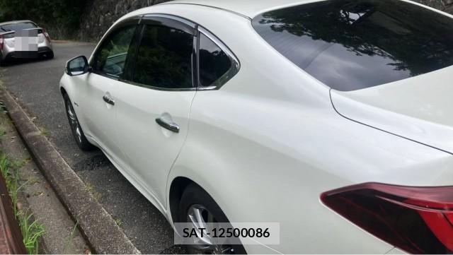 Nissan FUGA HYBRID 2016-01 8282173-10