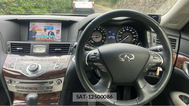 Nissan FUGA HYBRID 2016-01 8282173-16