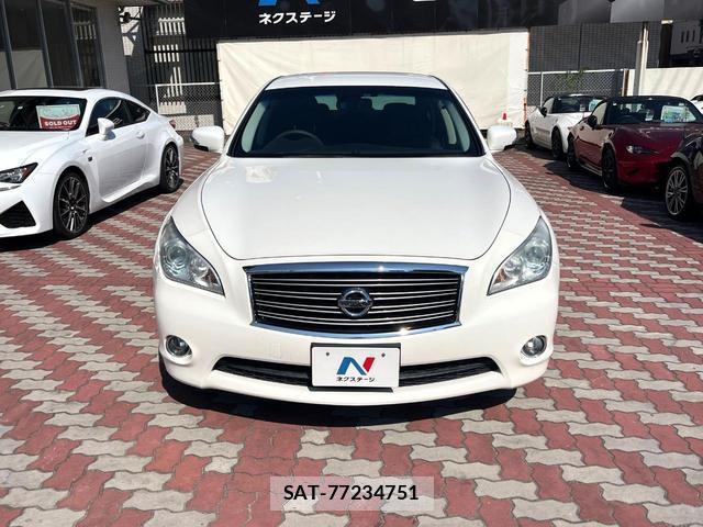 Nissan FUGA 2013-10 8279434-13