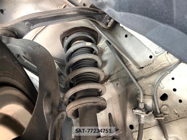 Nissan FUGA 2013-10 8279434-19