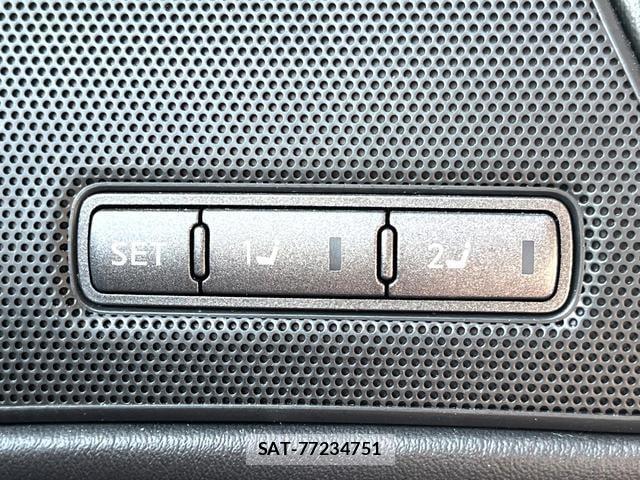 Nissan FUGA 2013-10 8279434-5