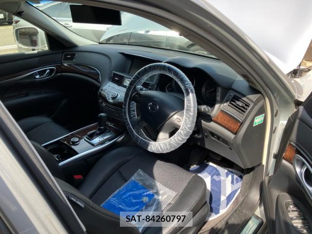 Nissan FUGA 2012-03 8279630-7
