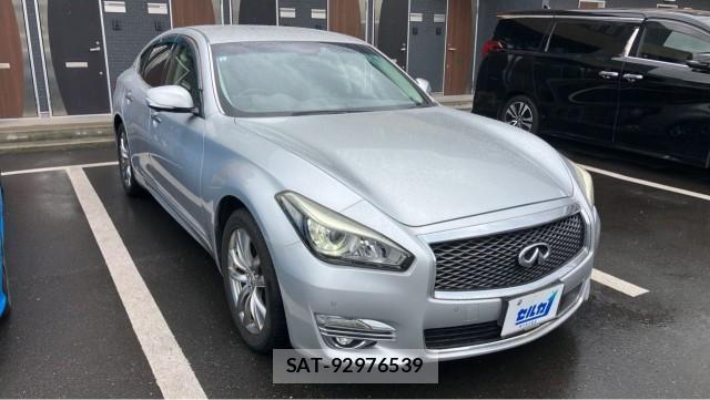 Nissan FUGA 2015-09 8281442-11