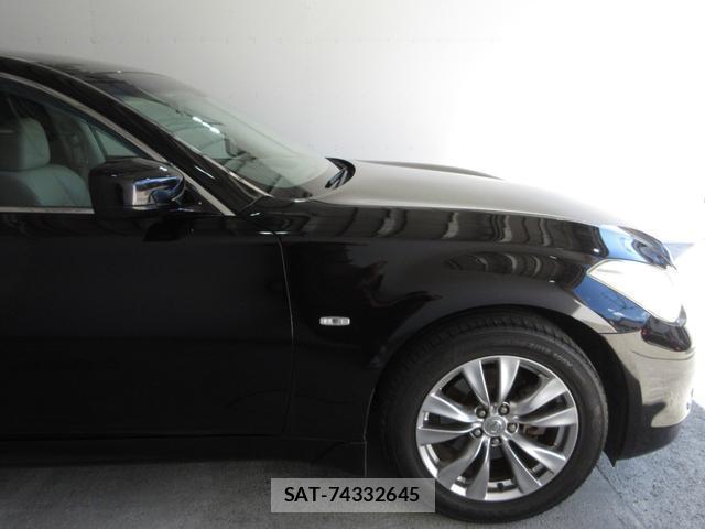 Nissan FUGA 2009-12 8285125-10