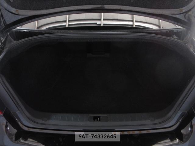 Nissan FUGA 2009-12 8285125-14