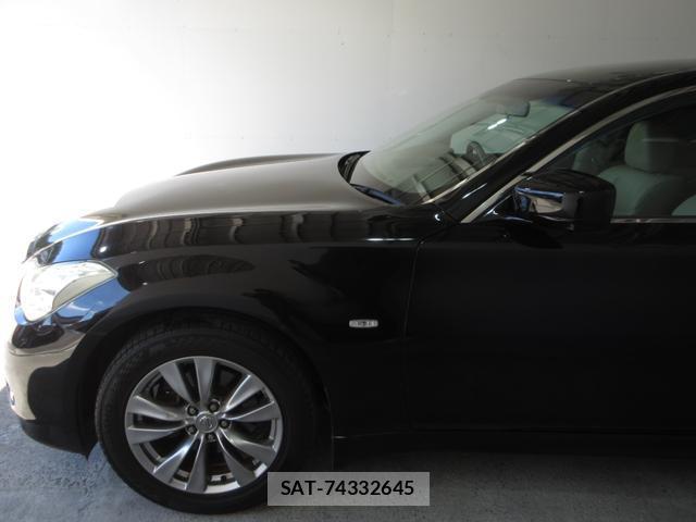 Nissan FUGA 2009-12 8285125-4