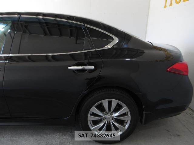 Nissan FUGA 2009-12 8285125-5