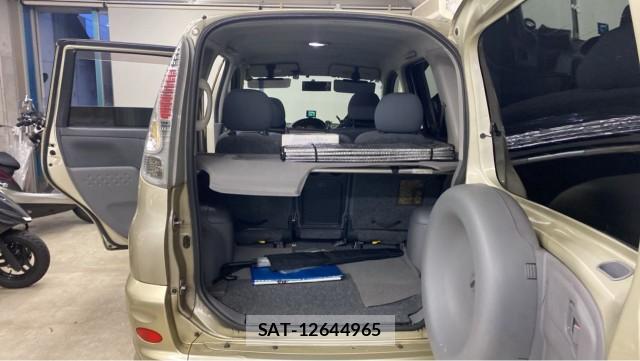 Toyota FUN CARGO 2002-03 8281696-17