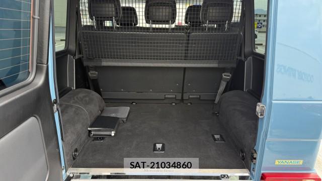 Mercedes Benz G-CLASS 2018-07 8281004-17