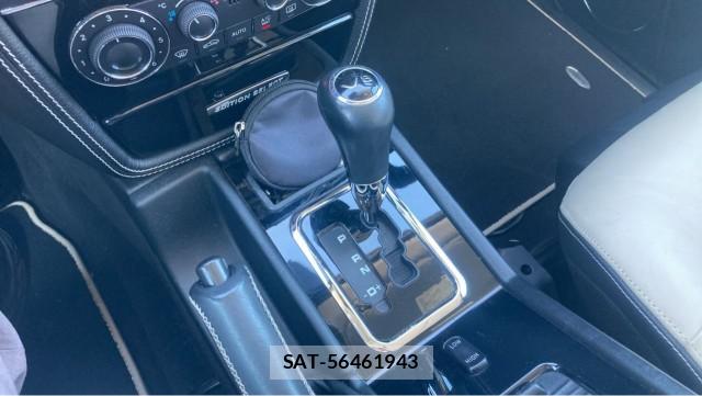 Mercedes Benz G-CLASS 2011-12 8281384-14