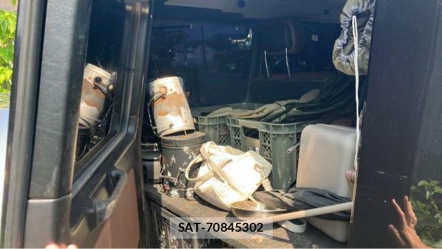 Mercedes Benz G-CLASS 2017-11 8281959-17