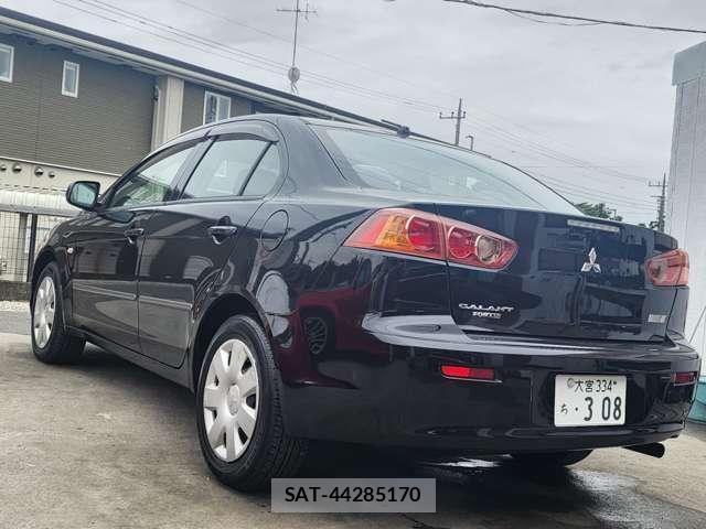 Mitsubishi GALANT FORTIS 2009-08 8284122-7