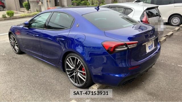 Maserati GHIBLI 2021-08 8281610-13