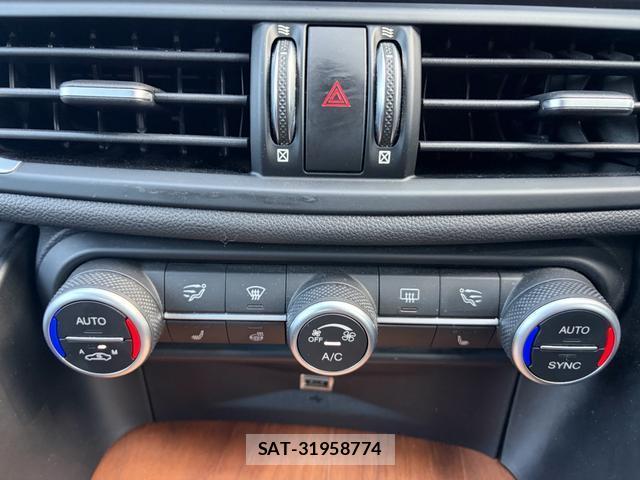 ALFA ROMEO Giulia 2019-05 8284041-2