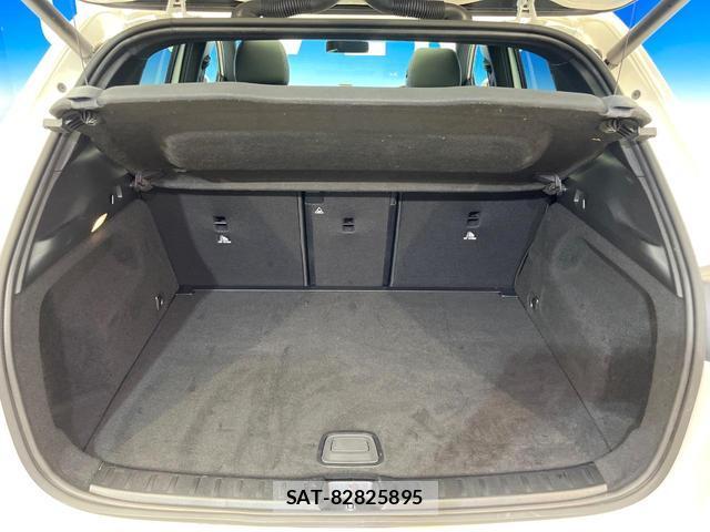 Mercedes Benz GLA-CLASS 2021-09 8277322-12